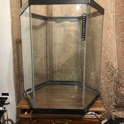 Fish Tank With lid
