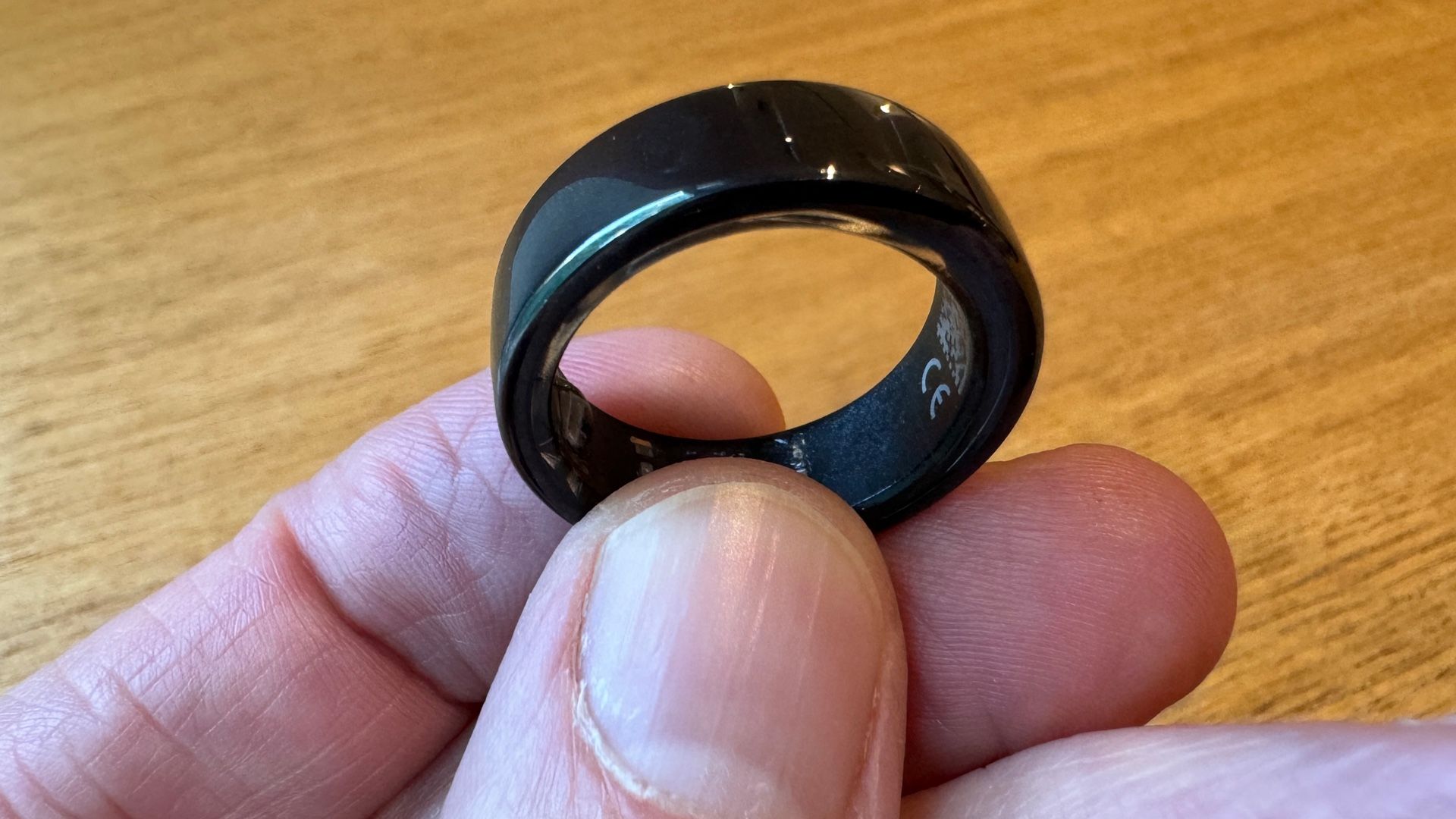 Brand New Oura Ring Gen 4 – Black ✨