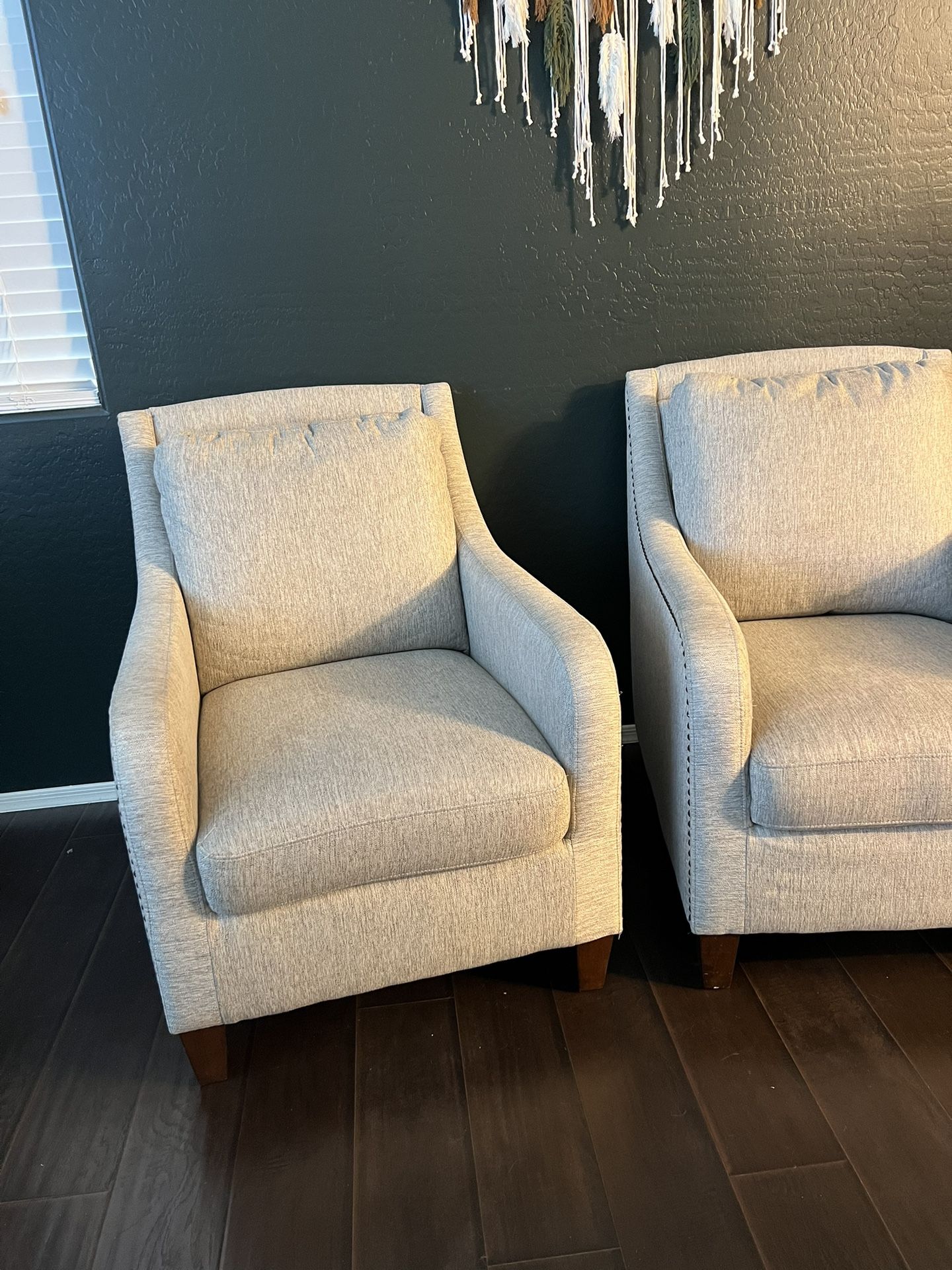 Super Cute Accent Chairs 