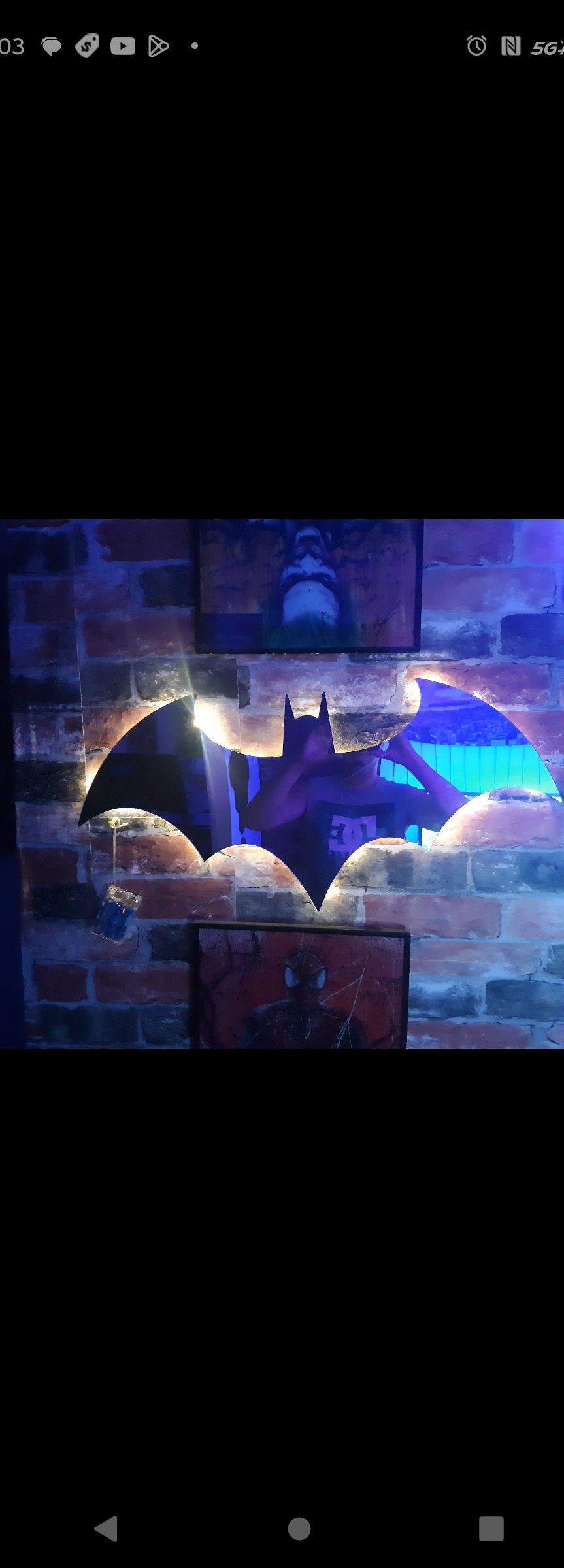 Batman Mirror