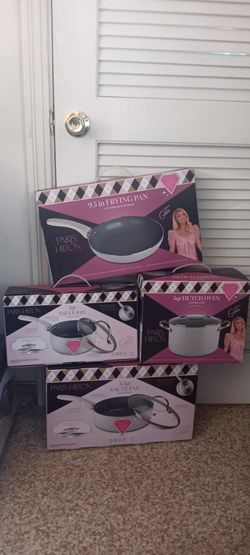 Paris hillton cook set