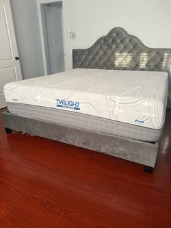 King Size Gray Tufted Bed Frame & Headboard — No Mattress