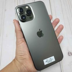 iPhone 13 Pro Max, 256GB, Factory Unlocked, Excellent Condition, LIKE NEW.