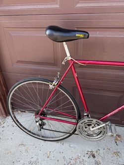 Schwinn continental outlet road bike