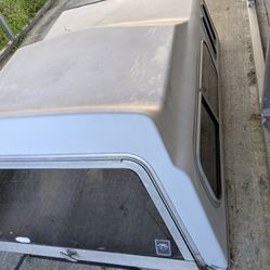Truck Topper With Rasid Roof