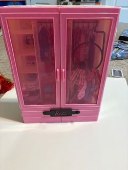 Barbie closet $10