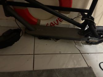 Navic Electric Scooter Black trade or 160