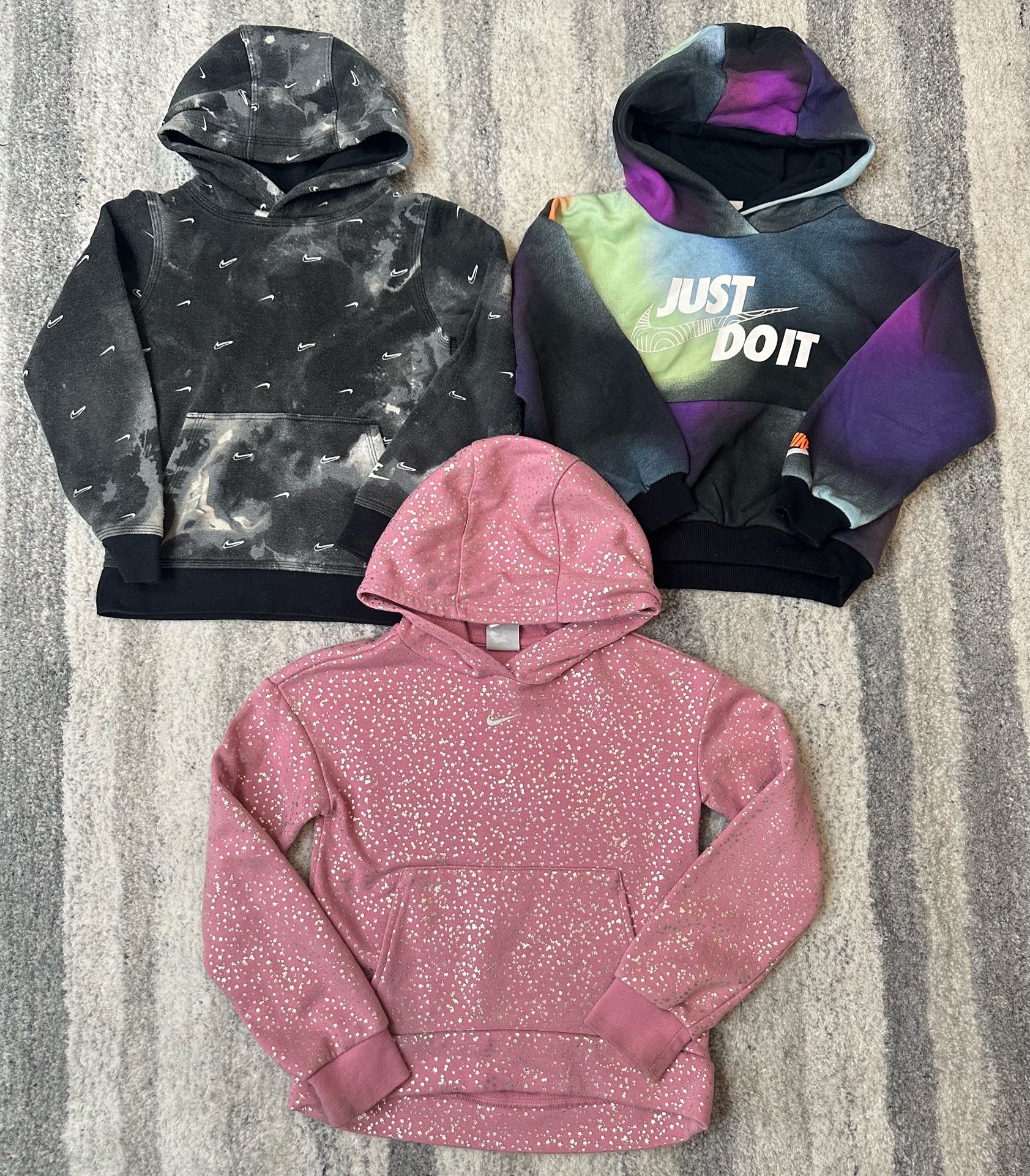 Nike hoodies size 6/7
