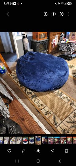 Memory foam bean bag poof