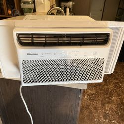 Hisense Window Air Conditioner 