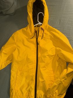 H&M. Size Medium Men Yellow Jacket 