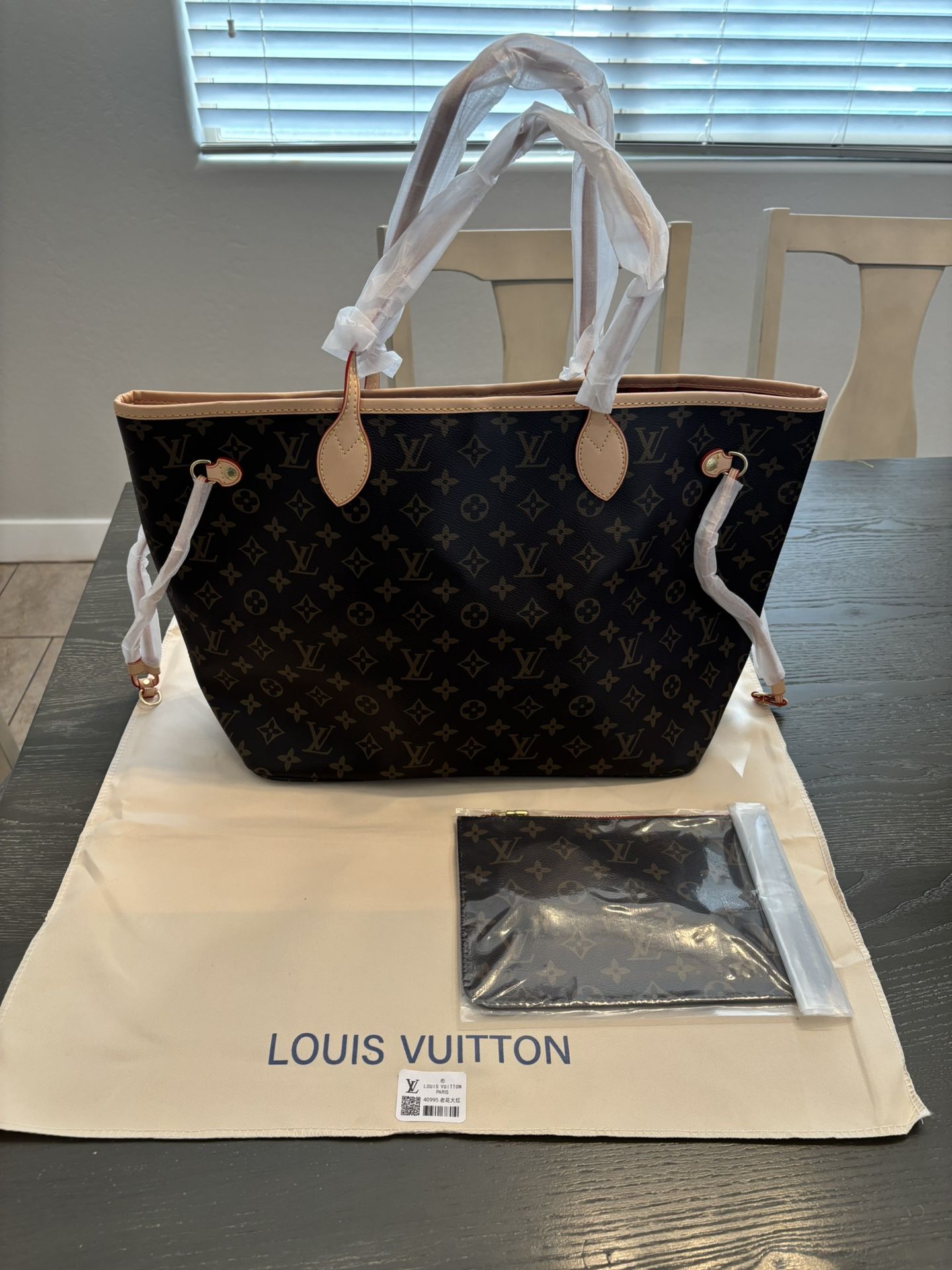 Louis Vuitton Never Full Bag