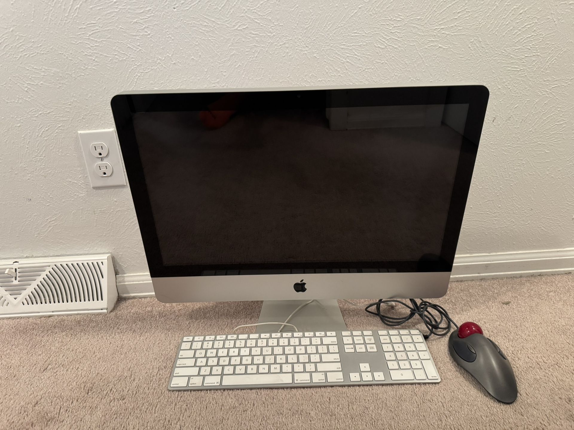 21.5” iMac 500GB HDD 12GB RAM