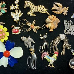 Vintage Brooch Lot (18 Pcs) - Enamel, Rhinestone, Animals & Retro Flowers