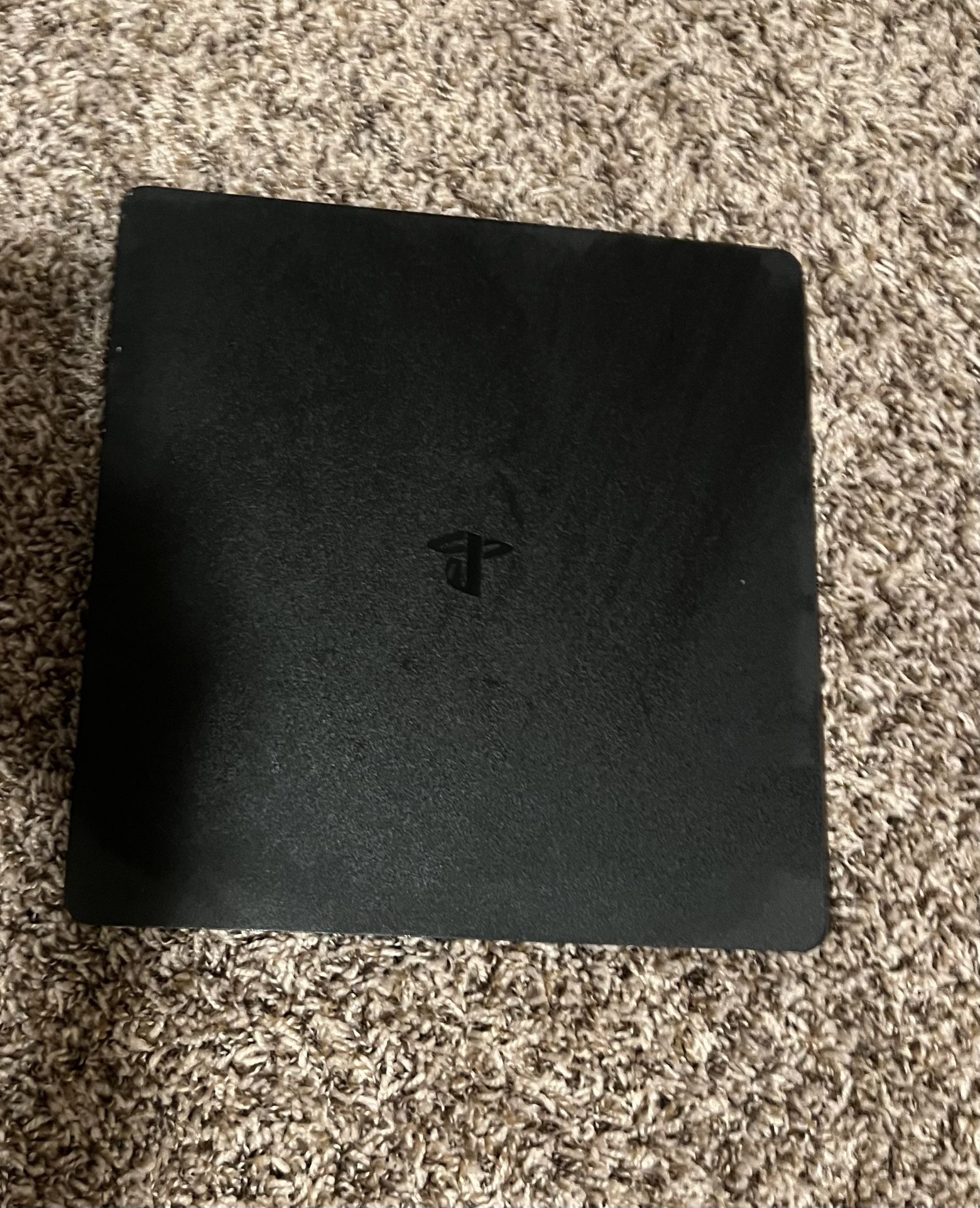 PS4 Black