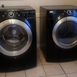 Black Whirlpool  Washer And Dryer Set