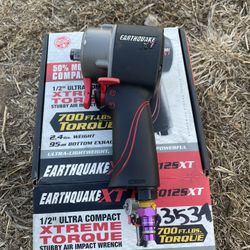EARTHQUAKE XT 1/2 in. Stubby Air Impact Wrench, Jumbo Hammer, 700 ft. lbs.  