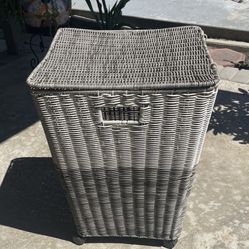 Hamper In Good Condition 