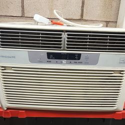 Frigidaire Window AC Unit