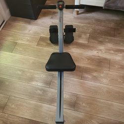 Compact Adjustable Rowing Machine