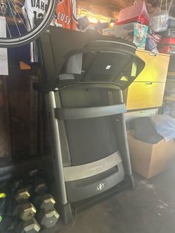 NordicTrack Commercial 1750 Treadmill w/ Touchscreen & iFit – Great Condition