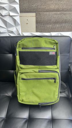 G&B pro barber backpack