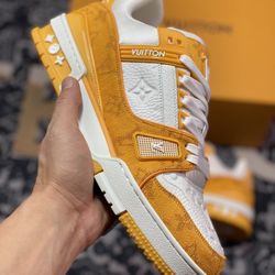 L.ouis Vuit.ton Trainer Sneaker 