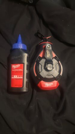Milwaukee 100ft Bold Line blue Chalk Reel with refill