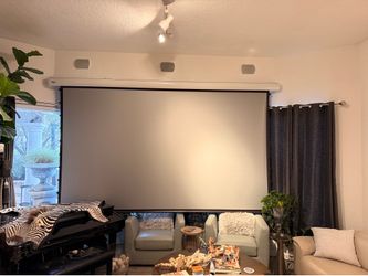 Electric cinema screen 🎦