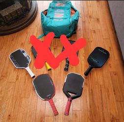 Multiple pickled ball paddles available , including a bag price individual.see description