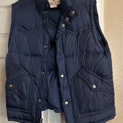 True religion men’s down vest