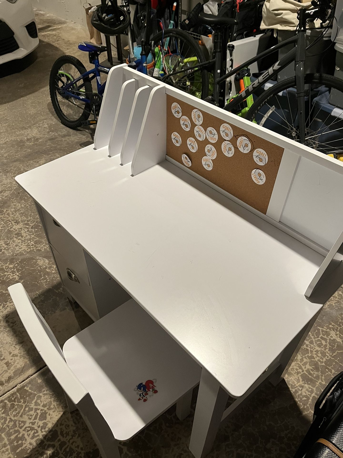 Kids Desk And Chair With Drawers