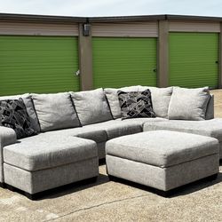 Sectional Couch + Matching Ottoman FREE DELIVERY