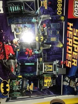 LEGO BATCAVE
