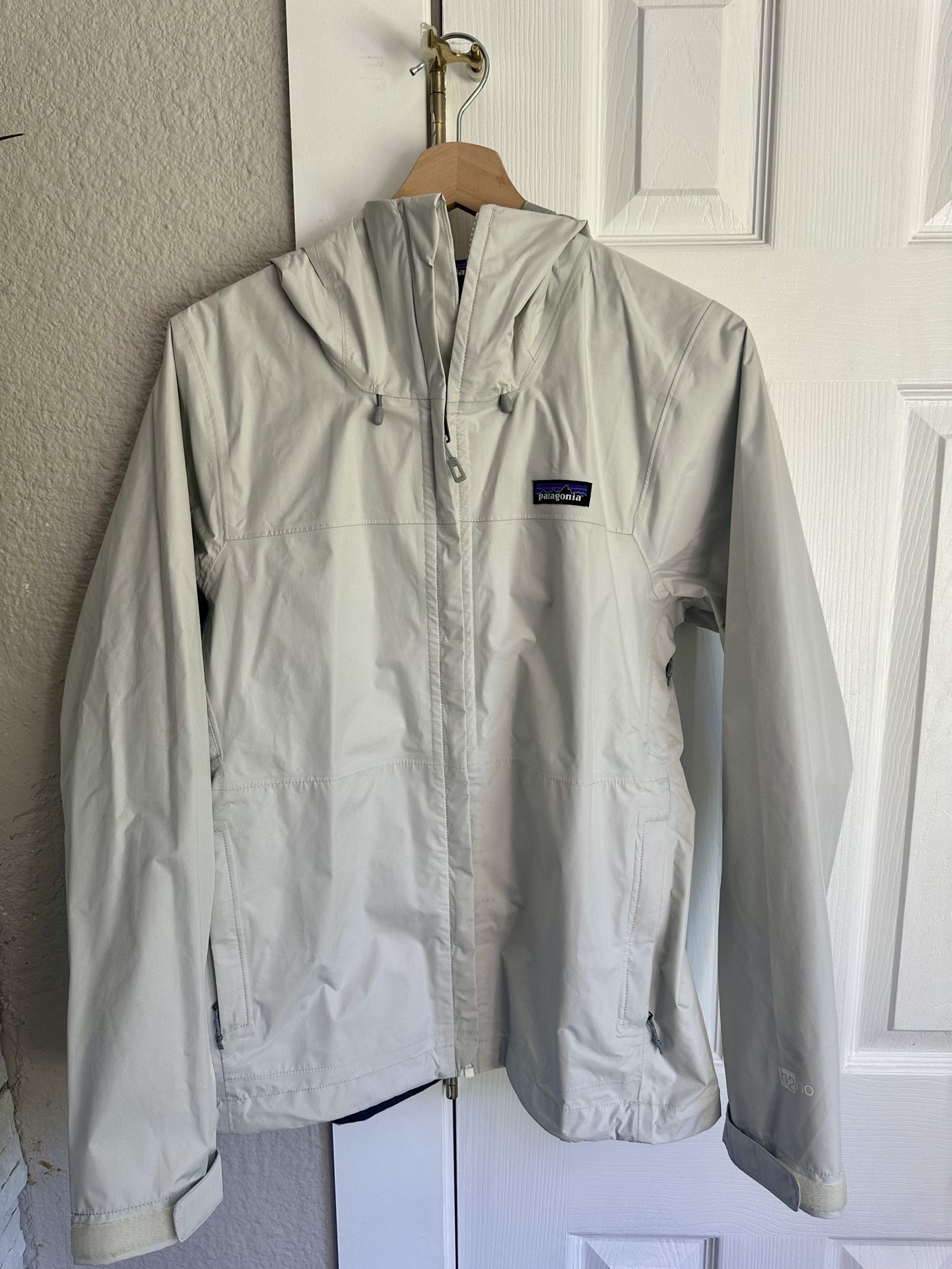 Women’s Patagonia Rain Jacket