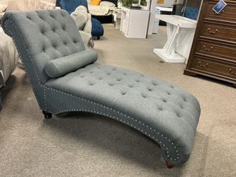 Gray Tufted Chaise Lounge with Nailhead Trim & Bolster Pillow