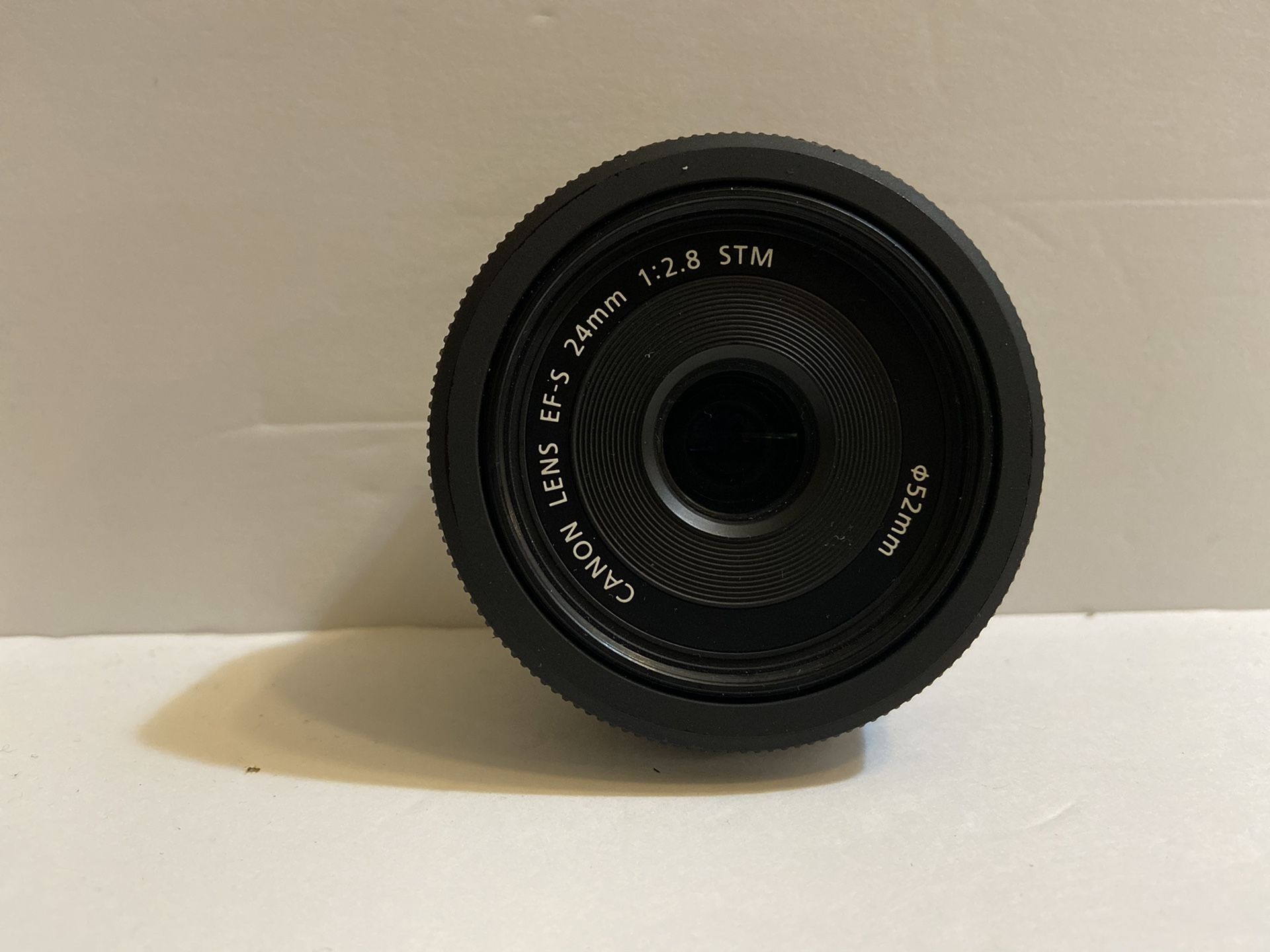 Canon EF-S 24mm f/2.8 STM DSLR Camera Lens