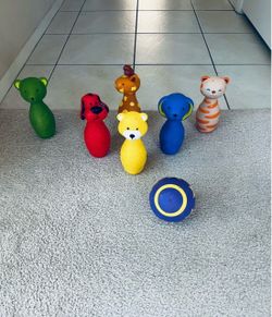 Melissa & Doug K's Kids Animal Bowling Set featuring Six Colorful Character Pins and a Ball