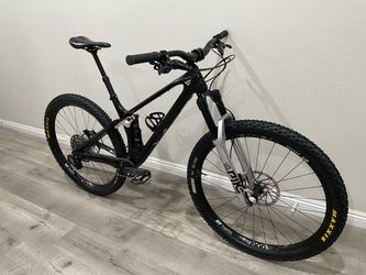 CARBON 2022 YT Izzo Blaze 29er MTB SRAM GX 1x12 Size MEDIUM