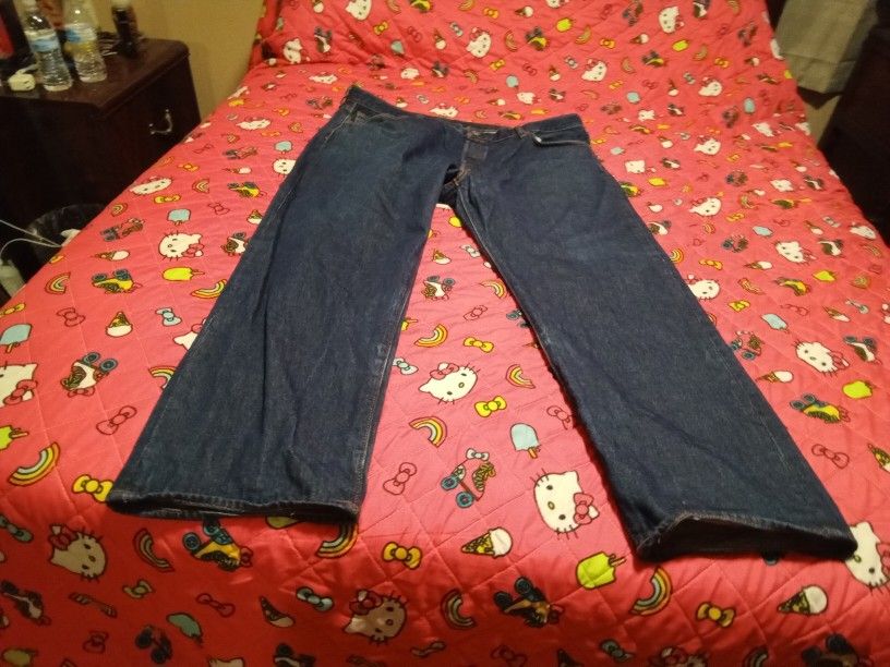 Levi's Jeans Size W44 L30