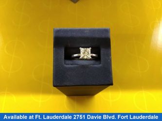Women's Ring - Solitaire - White Gold 14k (.585) 3.1 grams Size 6