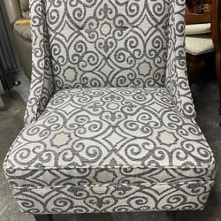 Accent Chair - Excellent Condition 