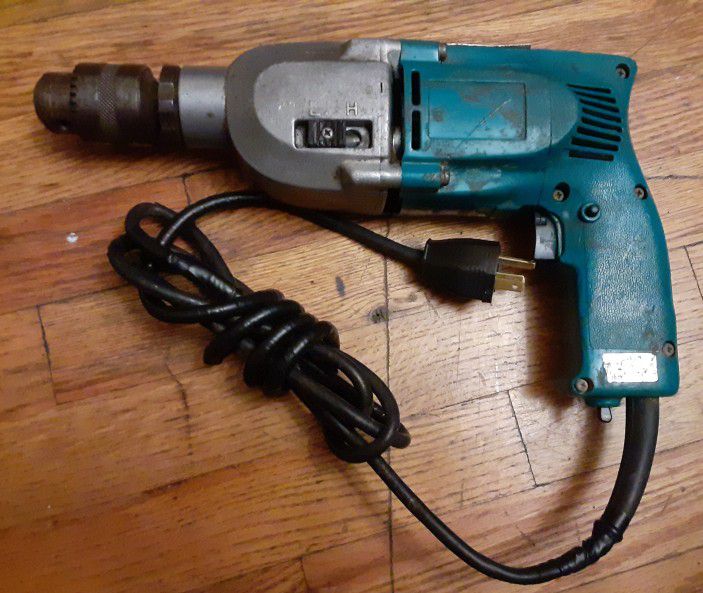 Makita Hammer Drill HP2010N for Sale in New York, NY OfferUp