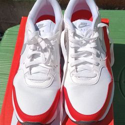 NIKE AIR MAX SC  Men's Size 9.5