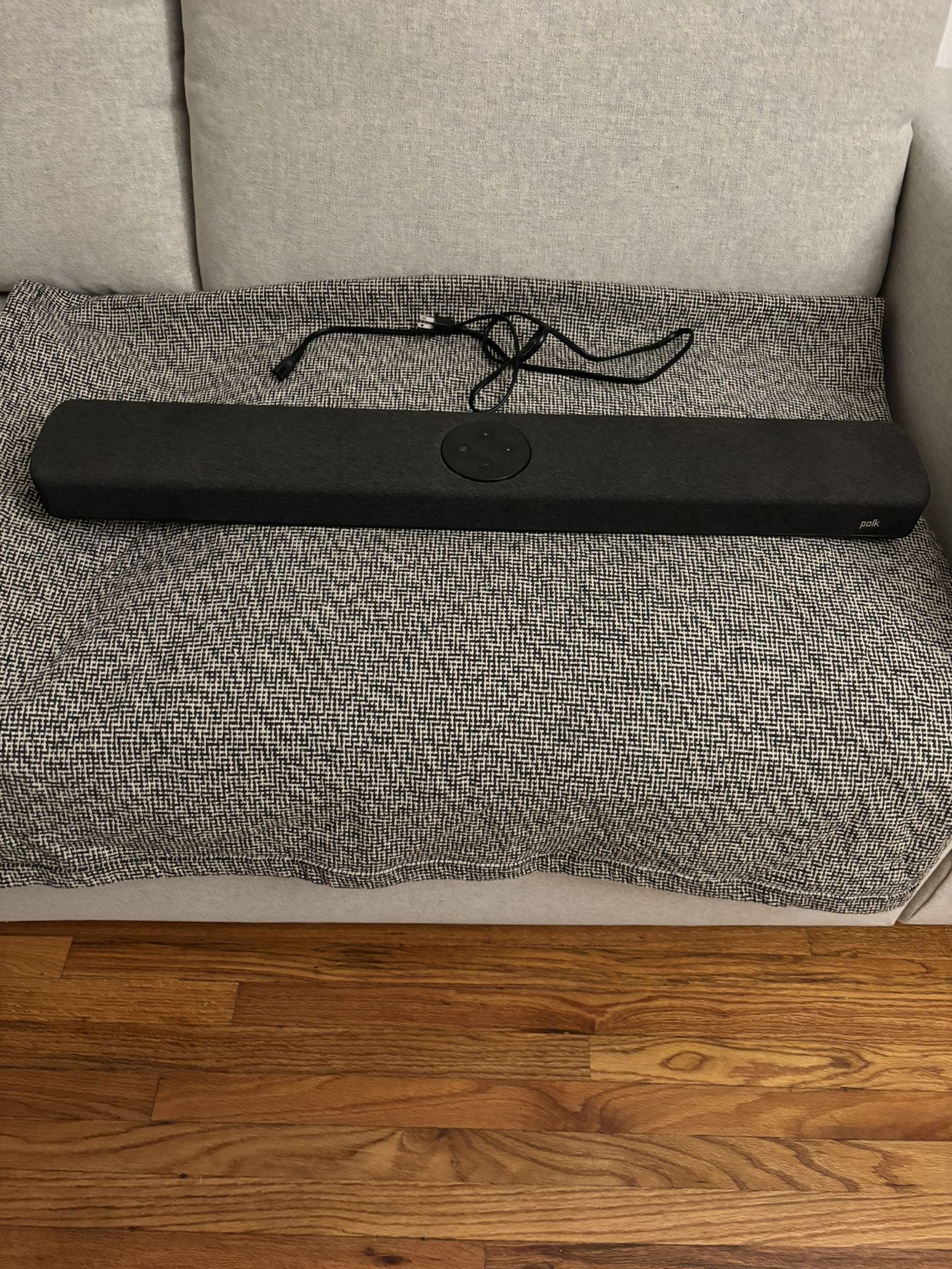 Polk React Soundbar