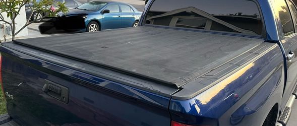 2007-2021 TOYOTA TUNDRA CREWMAX REALTRUCK TUXEDO SOFT BED COVER