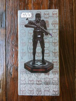 Star Wars D23 limited edition of 500 only action figure (just lowered price!!!)