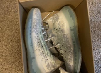 Yezzy 380 Size 10