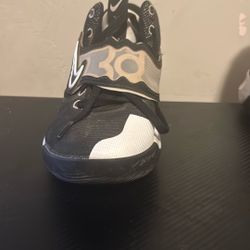 Kd Trey 5   Size 10.5