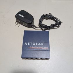 NETGEAR GS105 v3 ProSafe 5 Port Gigabit Switch 